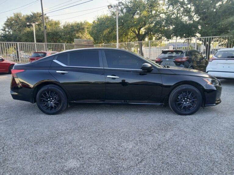 2024 NISSAN ALTIMA S