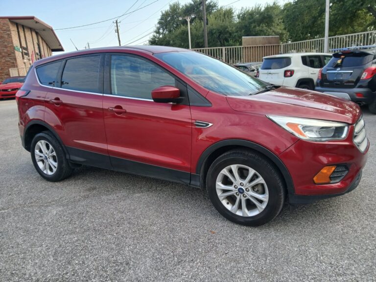 2019 FORD ESCAPE SE