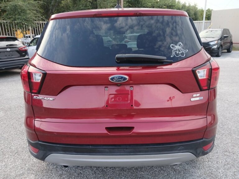 2019 FORD ESCAPE SE