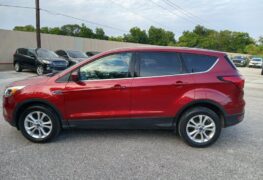 2019 FORD ESCAPE SE
