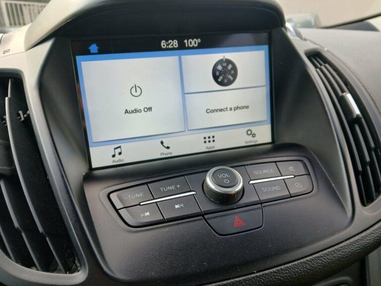 2019 FORD ESCAPE SE