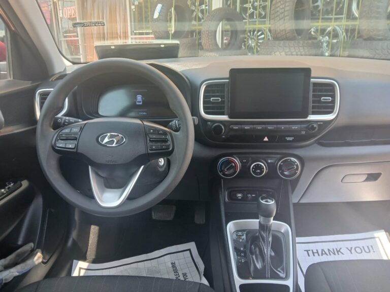 2023 HYUNDAI VENUE SE