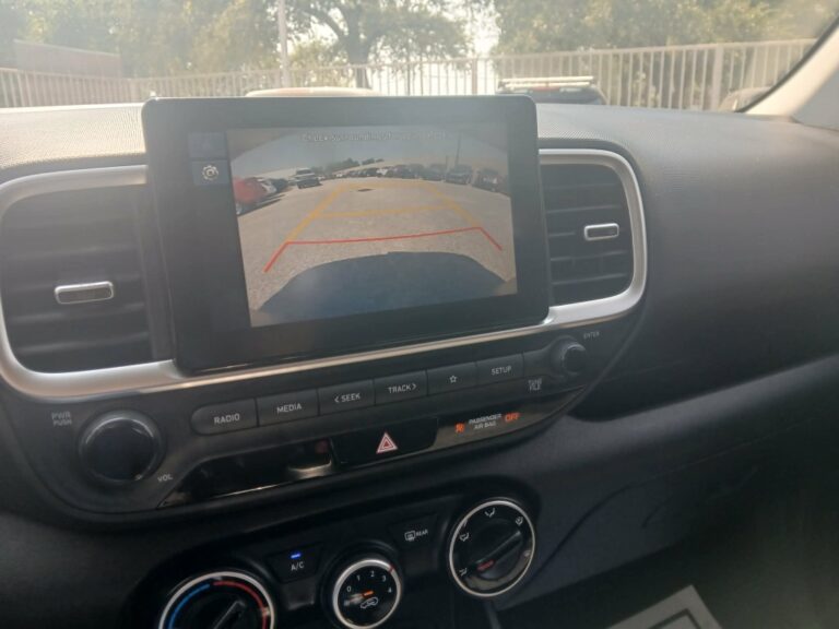 2023 HYUNDAI VENUE SE