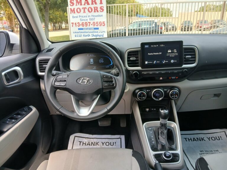 2025 HYUNDAI VENUE SEL