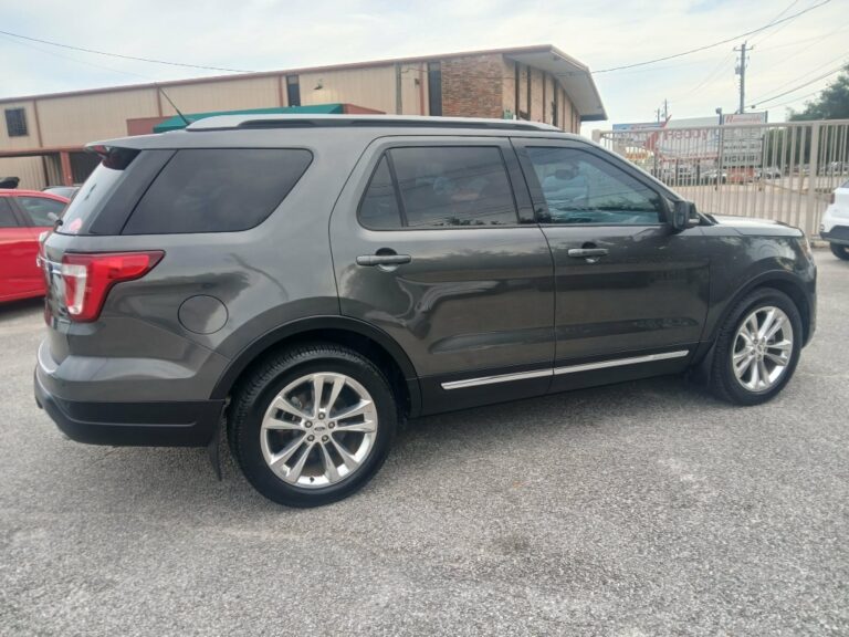 2018 FORD EXPLORER XLT