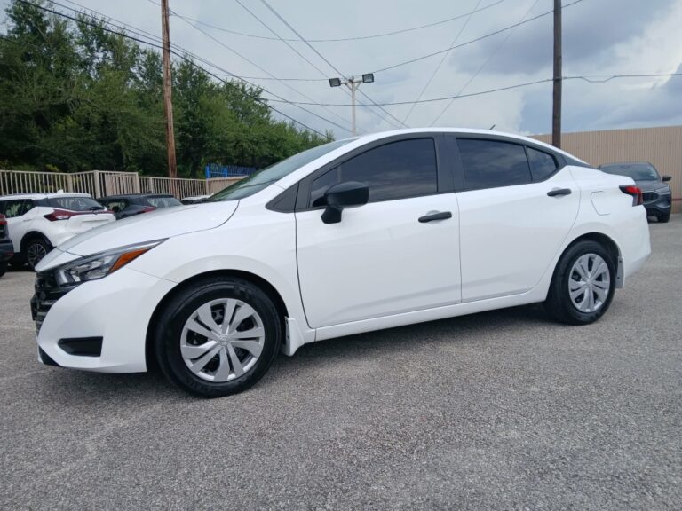 2025 NISSAN VERSA S