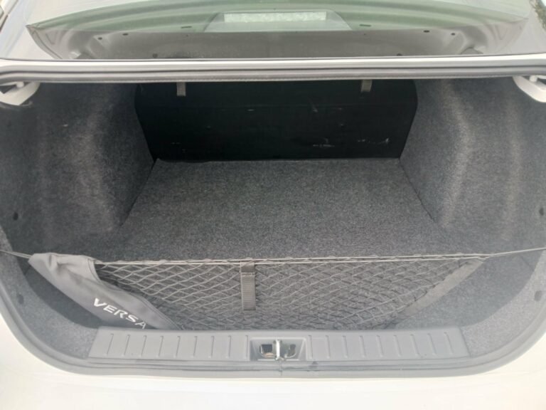 2025 NISSAN VERSA S