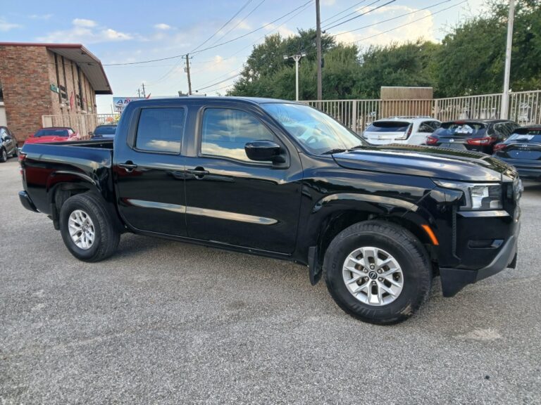 2024 NISSAN FRONTIER SV