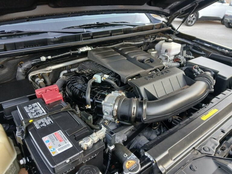 2024 NISSAN FRONTIER SV