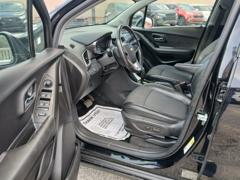 2020 CHEVROLET TRAX LT
