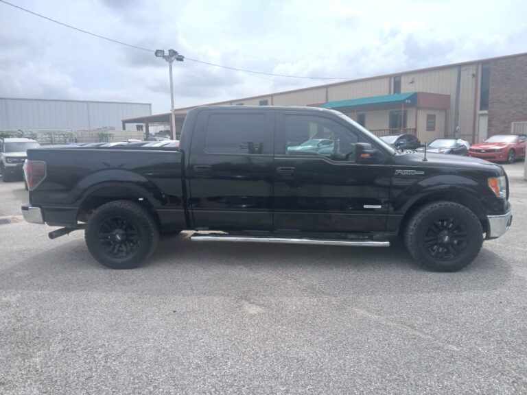 2013 FORD F-150 XLT