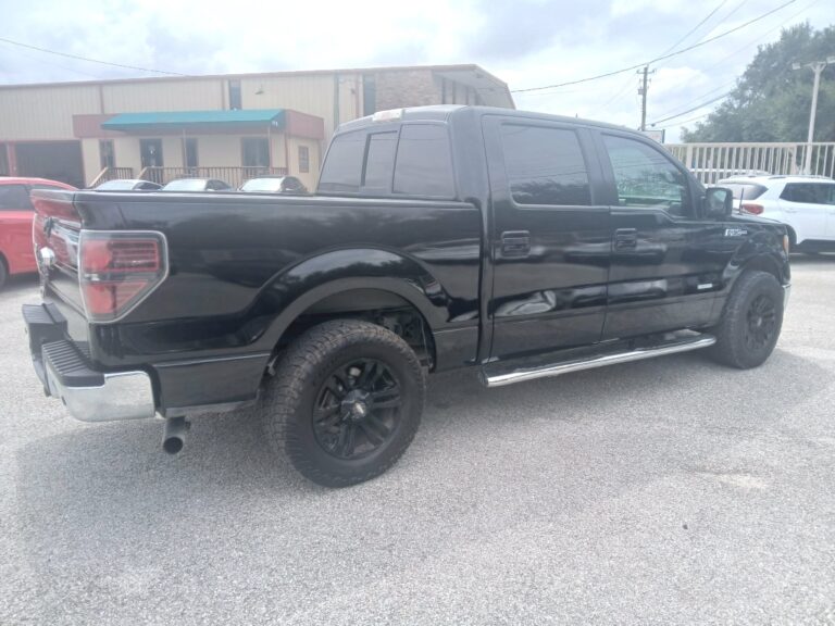 2013 FORD F-150 XLT