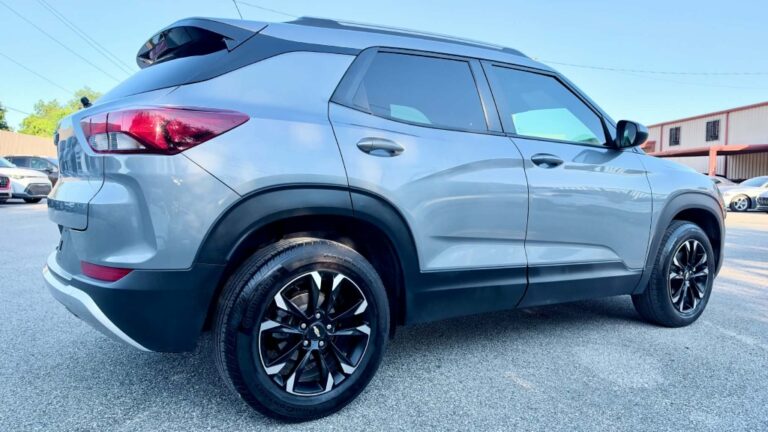 2023 CHEVROLET TRAILBLAZER LT