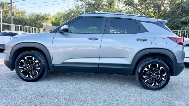2023 CHEVROLET TRAILBLAZER LT