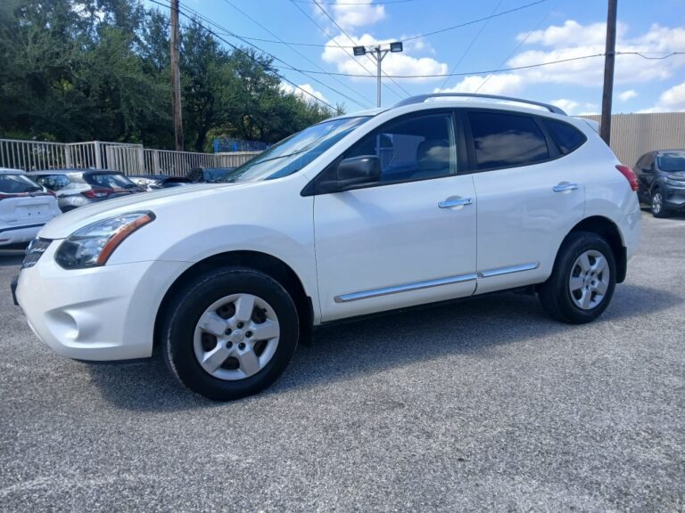 2015 NISSAN ROGUE SELECT S