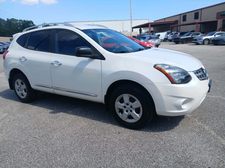 2015 NISSAN ROGUE SELECT S