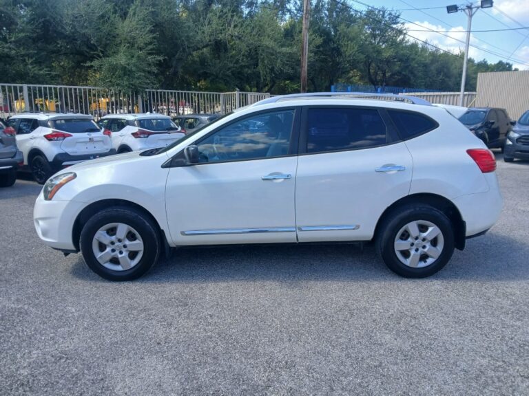 2015 NISSAN ROGUE SELECT S