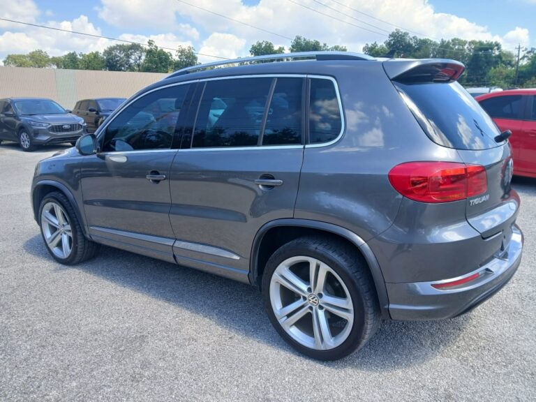 2015 VW TIGUAN TSI