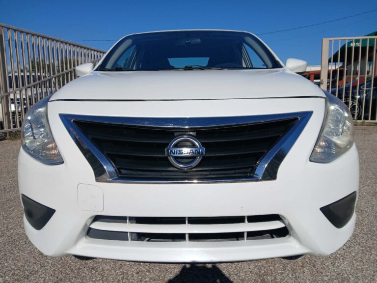 2016 NISSAN VERSA S