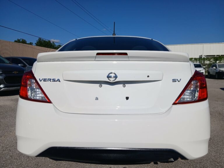 2016 NISSAN VERSA S