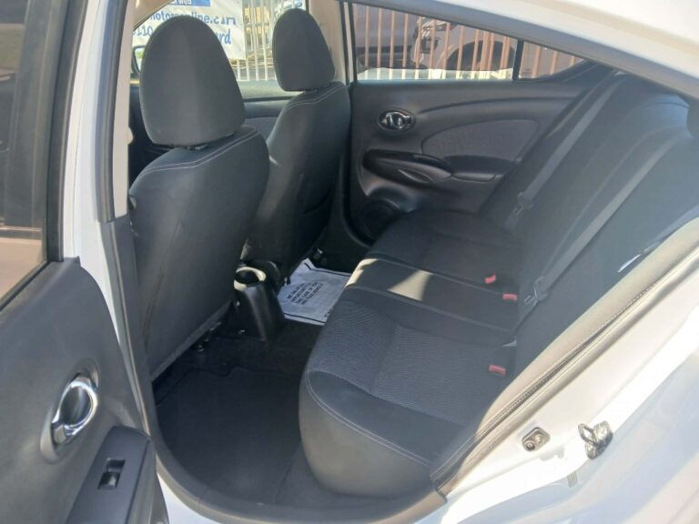 2016 NISSAN VERSA S
