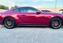 2026 FORD MUSTANG PREMIUM