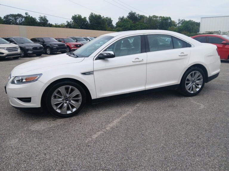 2012 FORD TAURUS LIMITED