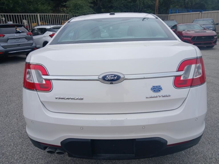 2012 FORD TAURUS LIMITED