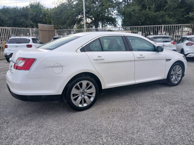 2012 FORD TAURUS LIMITED