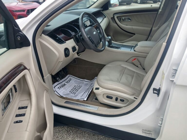 2012 FORD TAURUS LIMITED