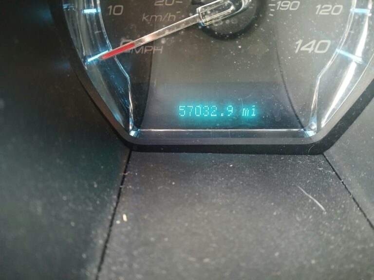 2012 FORD TAURUS LIMITED