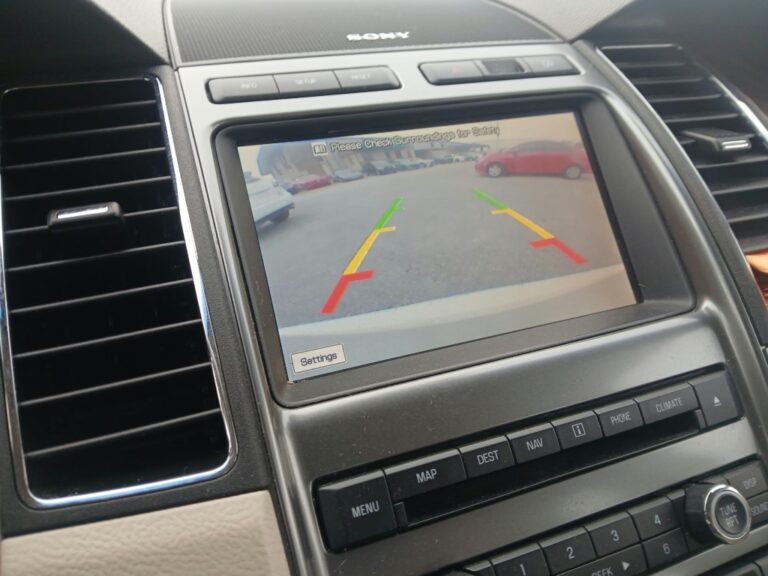 2012 FORD TAURUS LIMITED
