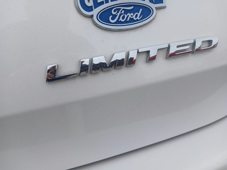 2012 FORD TAURUS LIMITED
