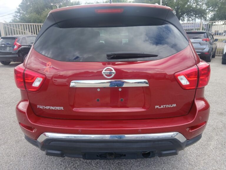2017 NISSAN PATHFINDER PLATINUM