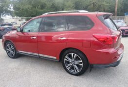 2017 NISSAN PATHFINDER PLATINUM