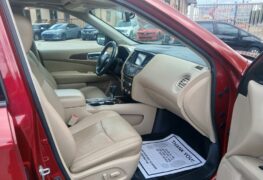 2017 NISSAN PATHFINDER PLATINUM