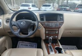 2017 NISSAN PATHFINDER PLATINUM
