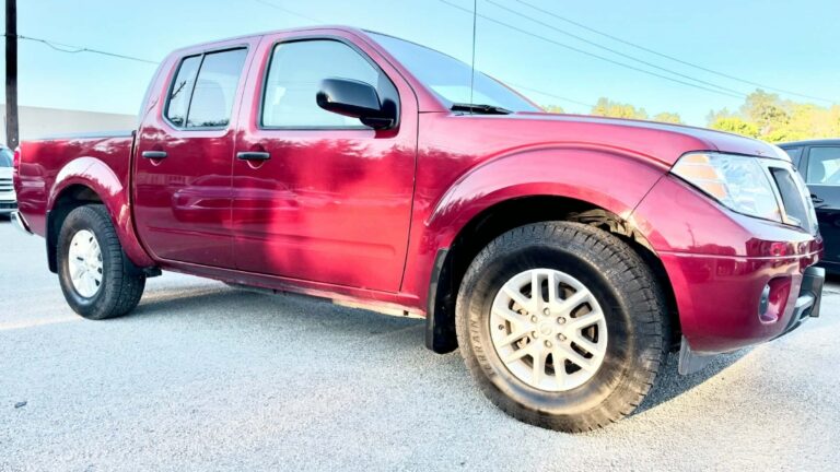 2020 NISSAN FRONTIER SV