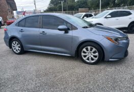 2022 TOYOTA COROLLA LE