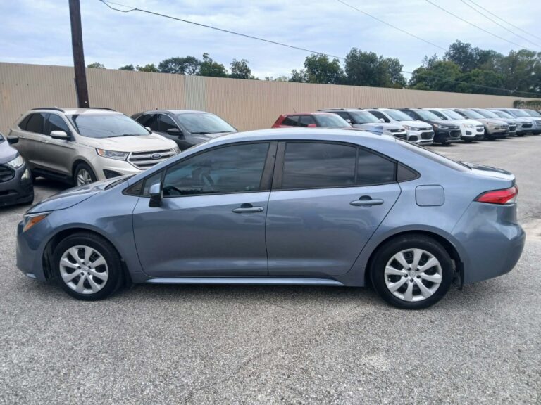 2022 TOYOTA COROLLA LE