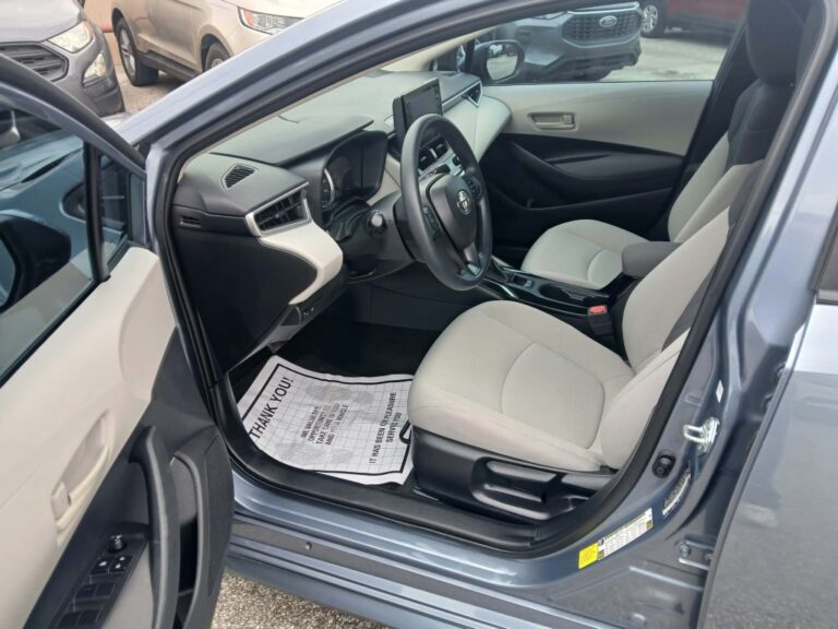 2022 TOYOTA COROLLA LE